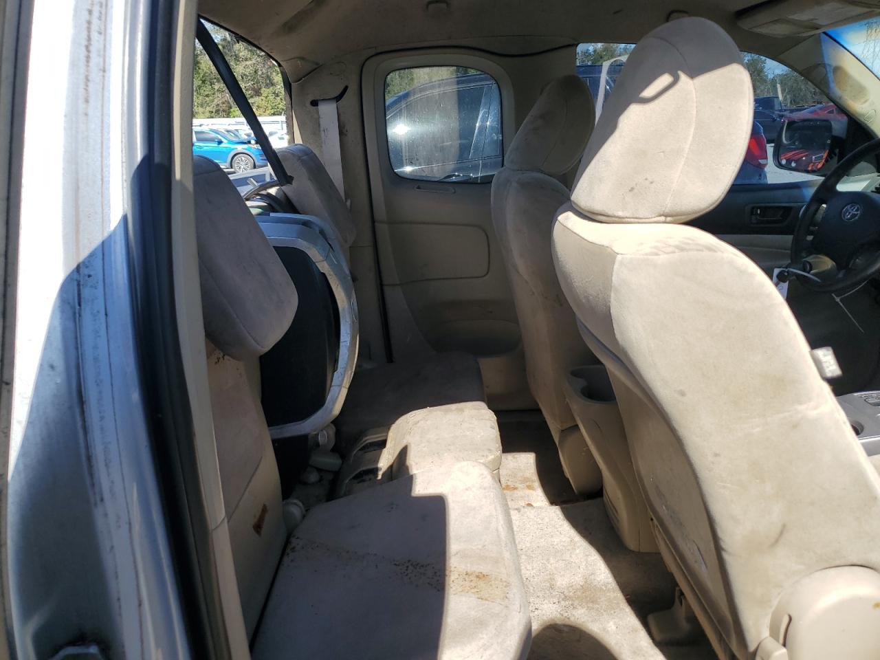 2009 Toyota Tacoma - Image 10