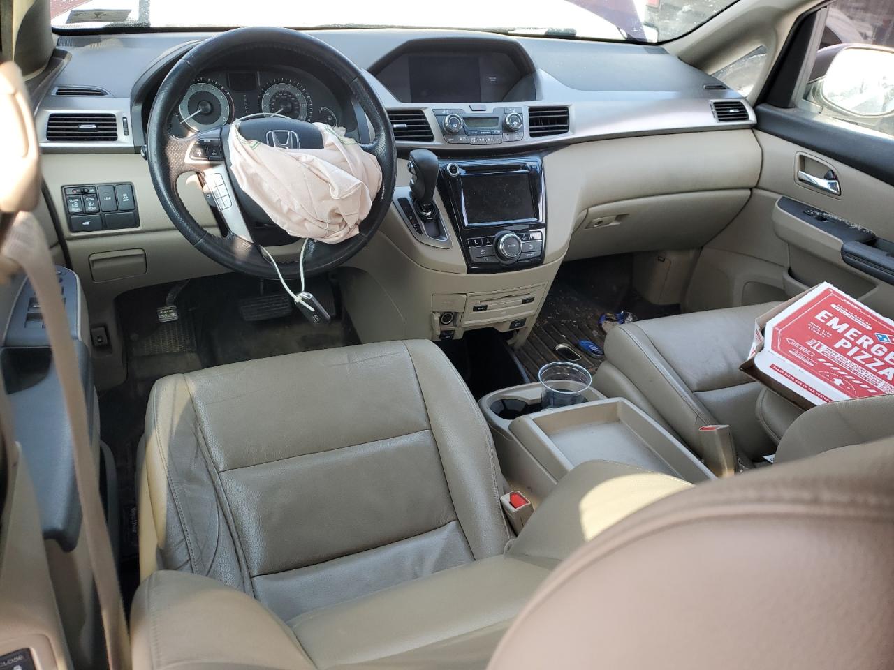 2016 Honda Odyssey - Image 8