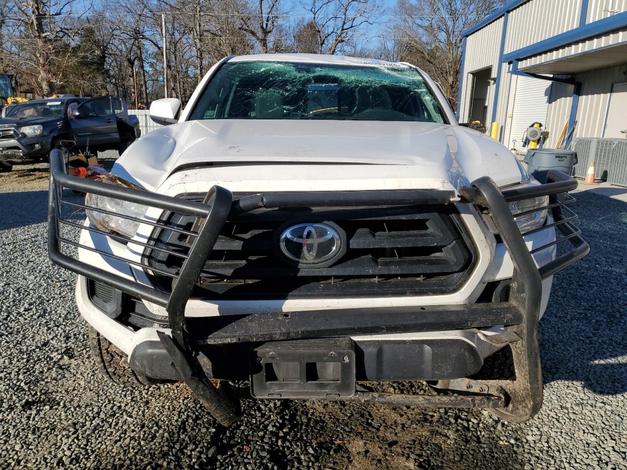 2020 Toyota Tacoma - Image 5