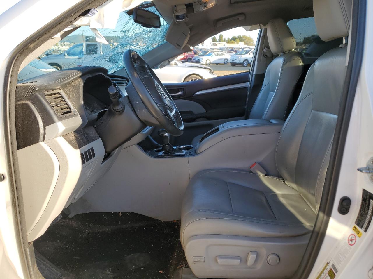 2014 Toyota Highlander - Image 7