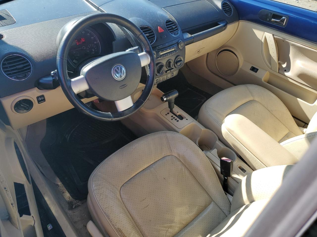 2007 Volkswagen Beetle - Image 8