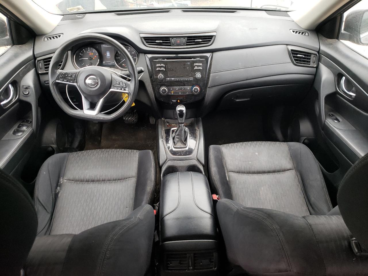 2017 Nissan Rogue - Image 8