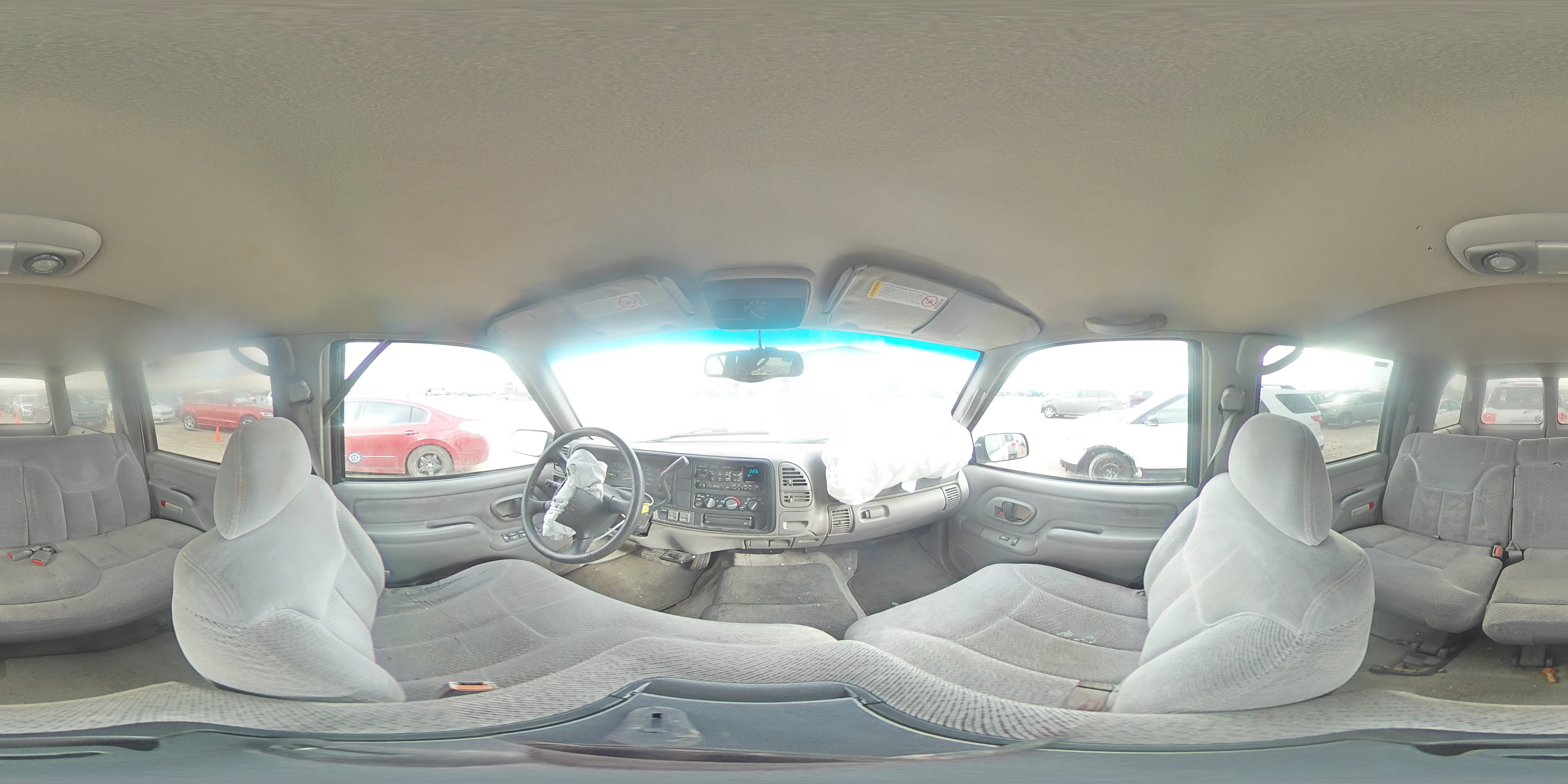 1999 Chevrolet Tahoe - Image 14