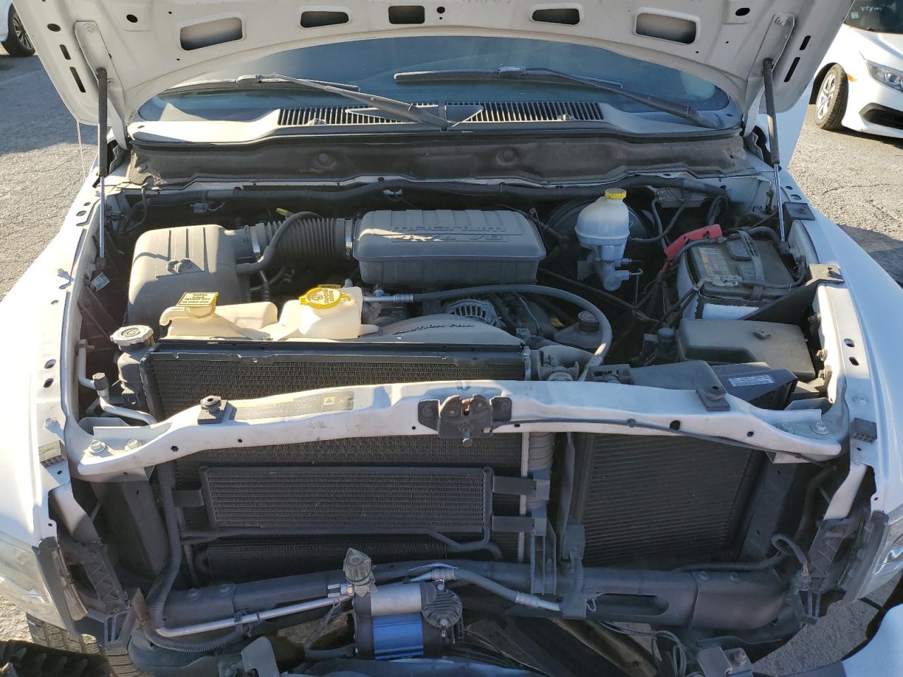 2004 Dodge RAM - Image 11