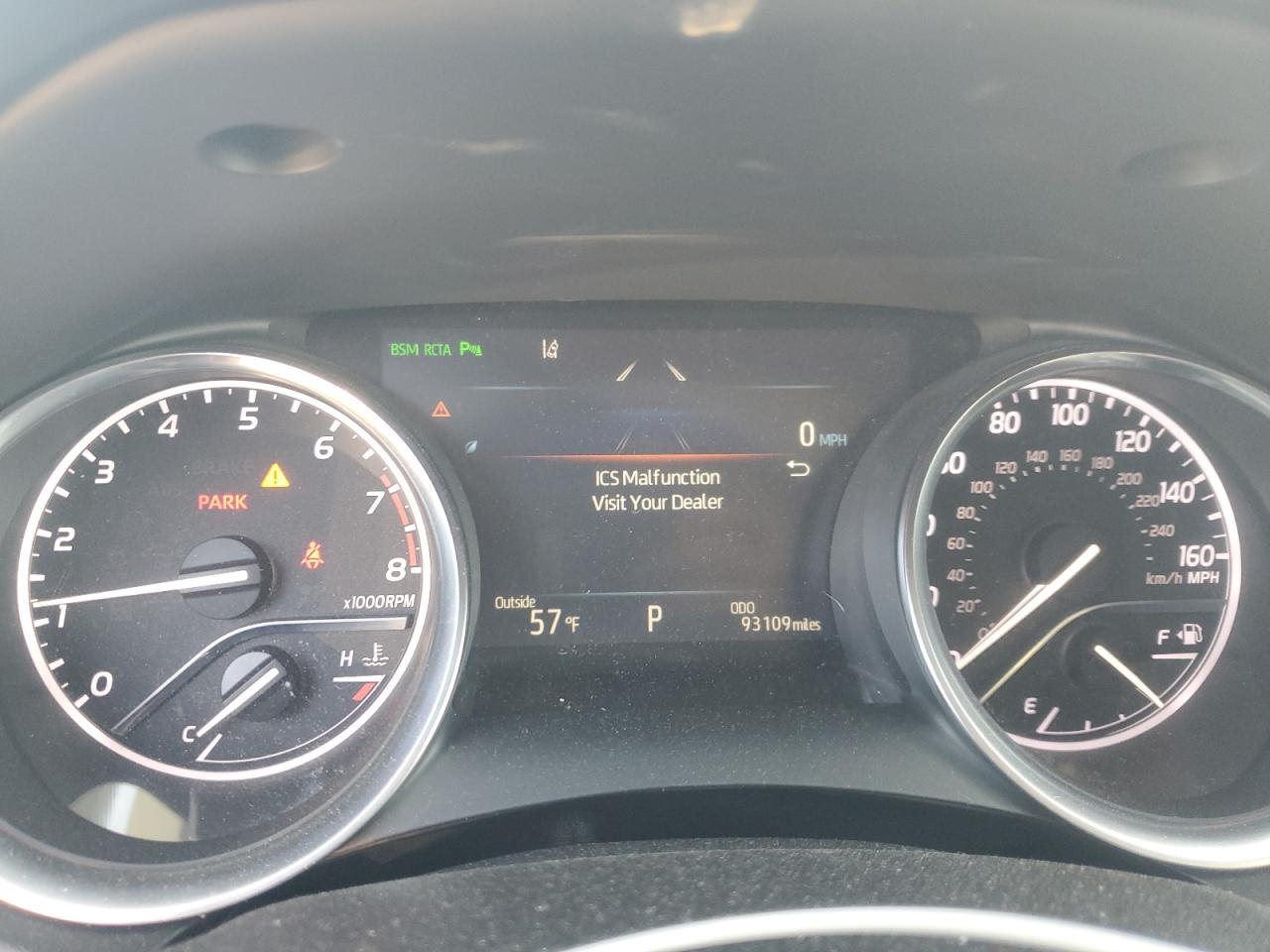 2018 Toyota Camry - Image 9