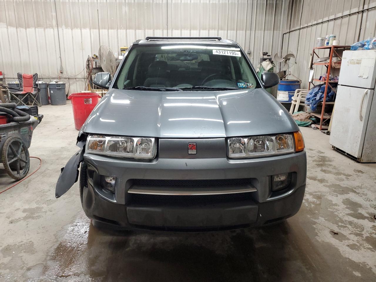 2005 Saturn VUE - Image 5