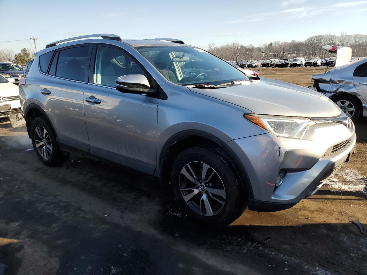 2016 Toyota RAV 4 - Image 4