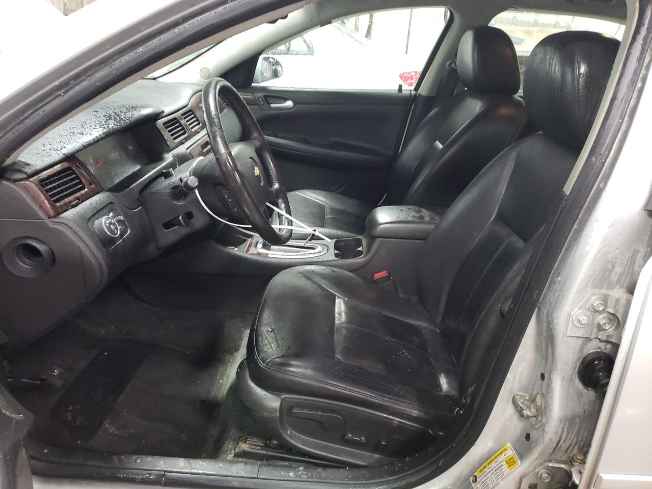 2012 Chevrolet Impala - Image 7