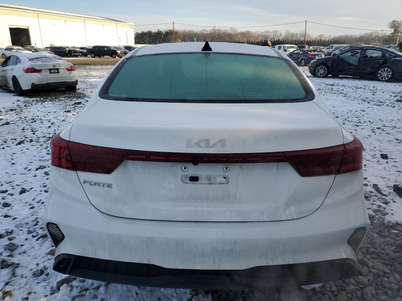 2023 Kia Forte - Image 6
