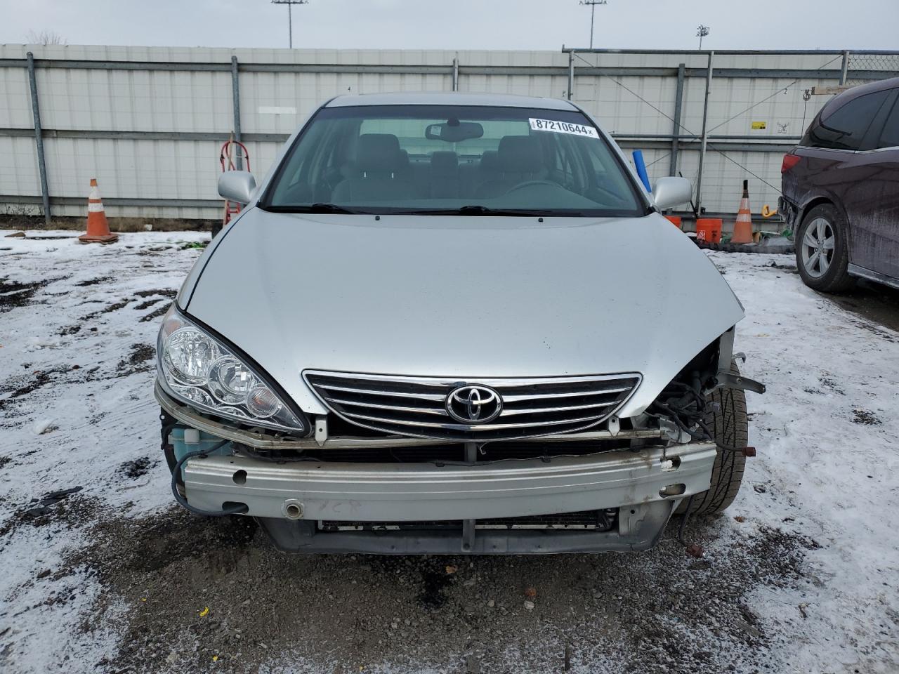 2005 Toyota Camry - Image 5