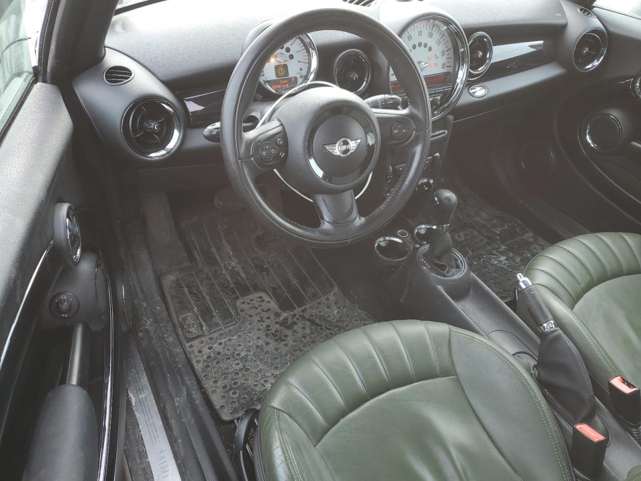 2011 MINI Cooper - Image 8
