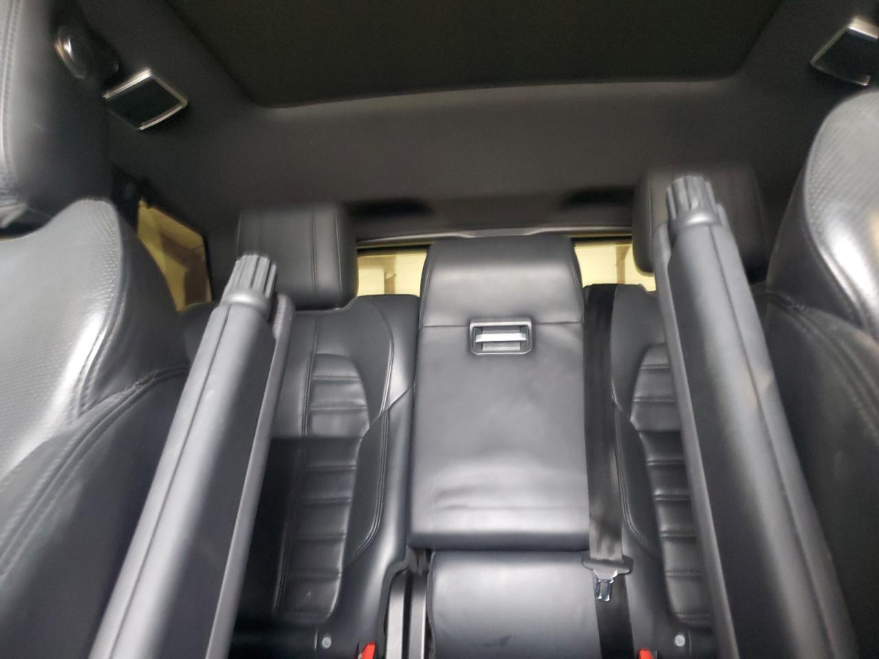 2017 Land Rover Range Rover - Image 10