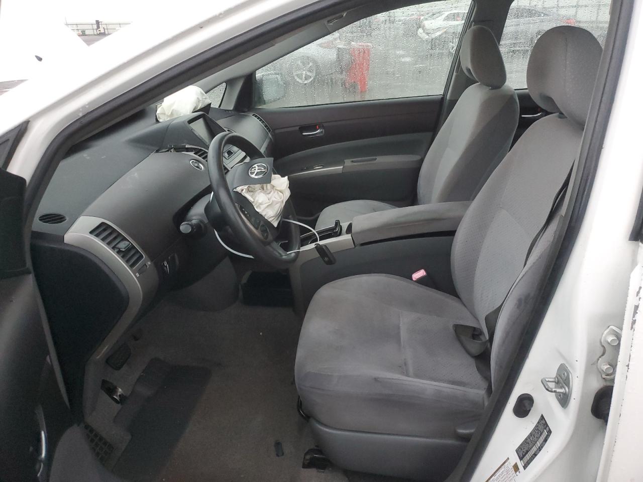 2005 Toyota Prius - Image 7