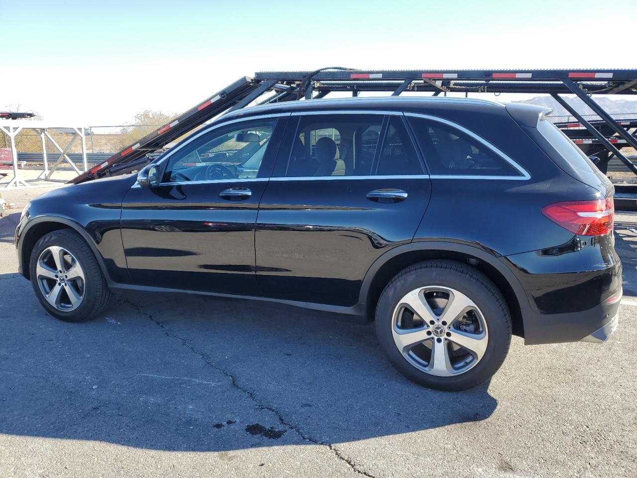 2019 Mercedes-Benz GLC - Image 2