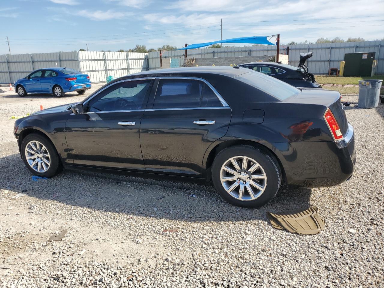 2011 Chrysler 300 - Image 2
