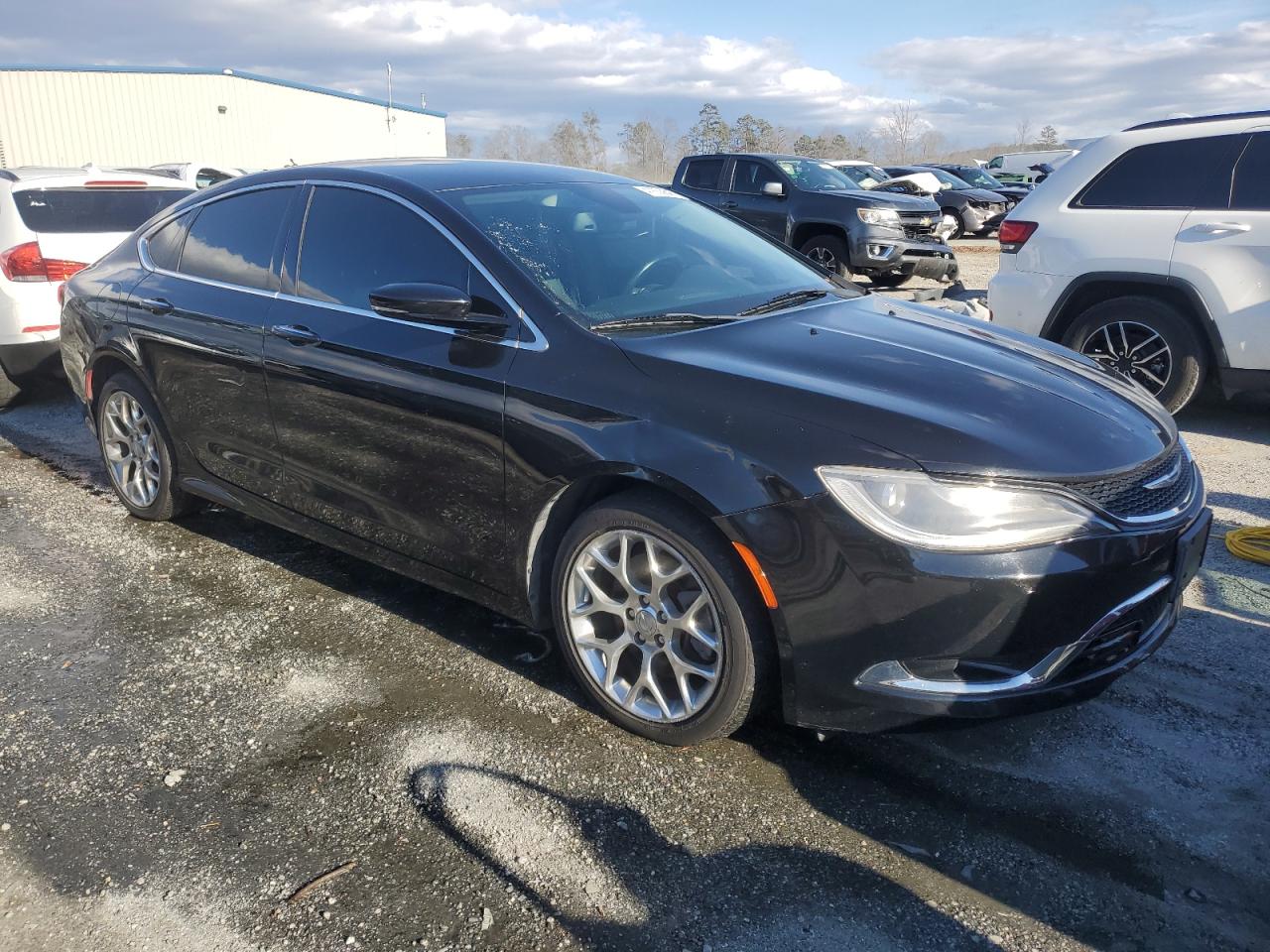 VIN 1C3CCCEG5FN601674 2015 CHRYSLER 200 no.4