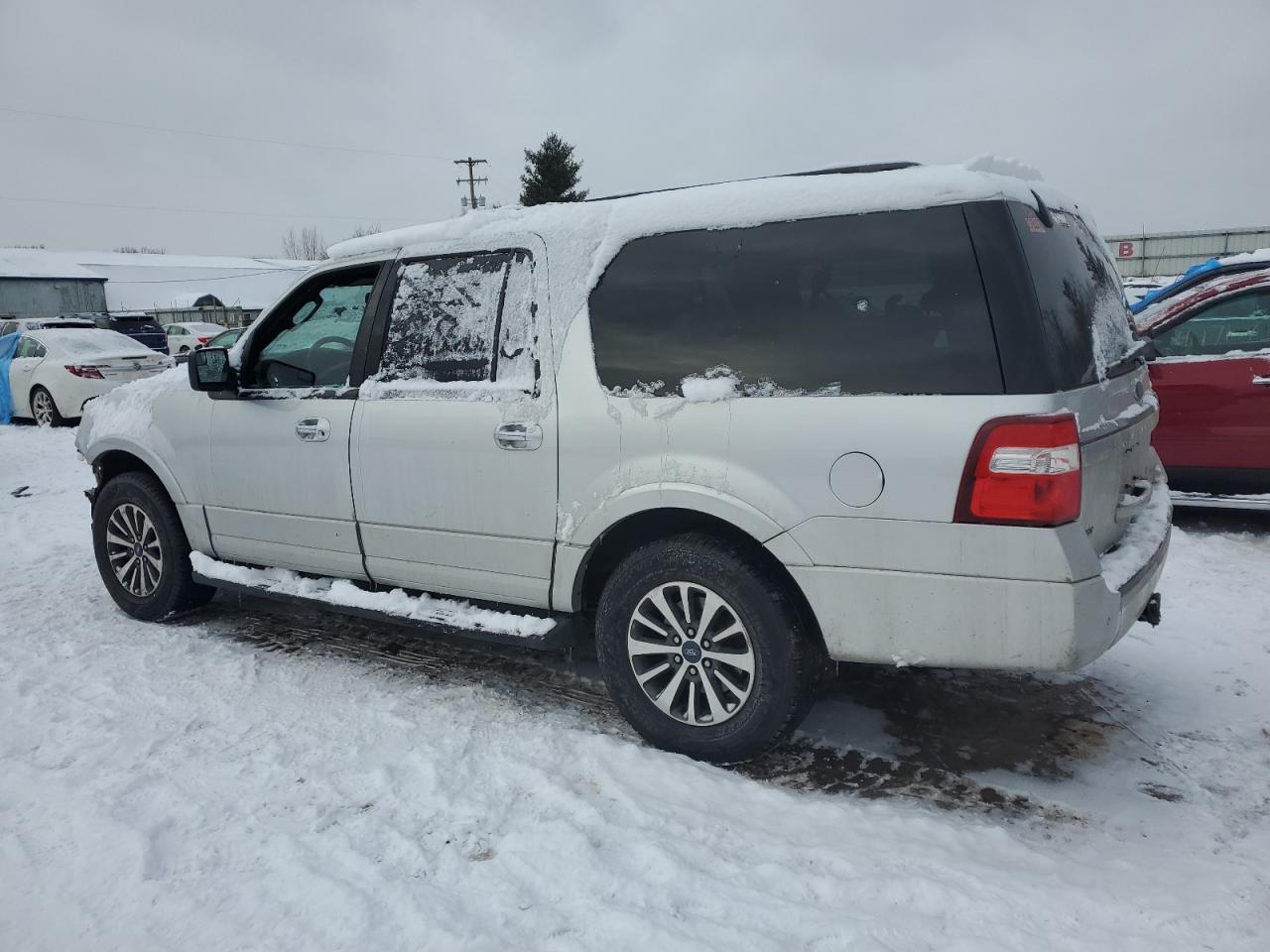 2017 Ford Expedition - Image 2