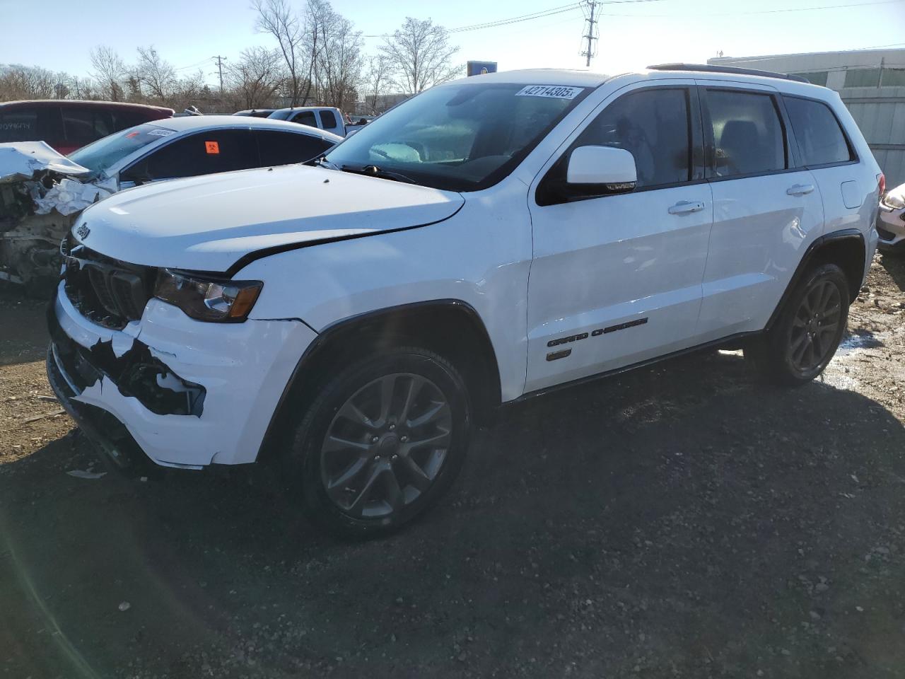 2016 Jeep Grand Cherokee - Image 1