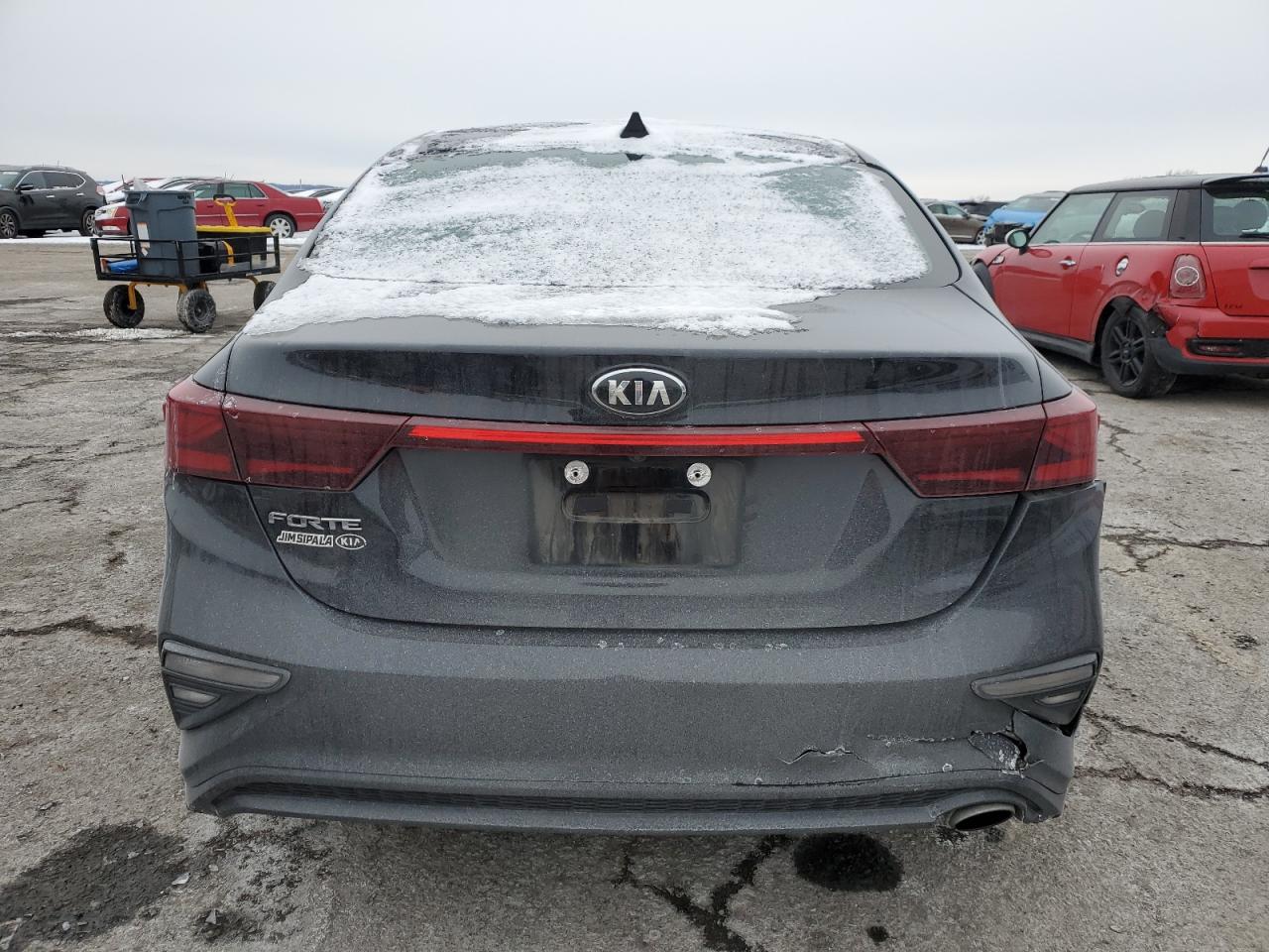 2020 Kia Forte - Image 6