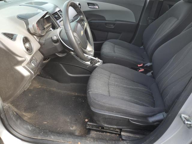 Hatchbacks CHEVROLET SONIC 2016 Srebrny