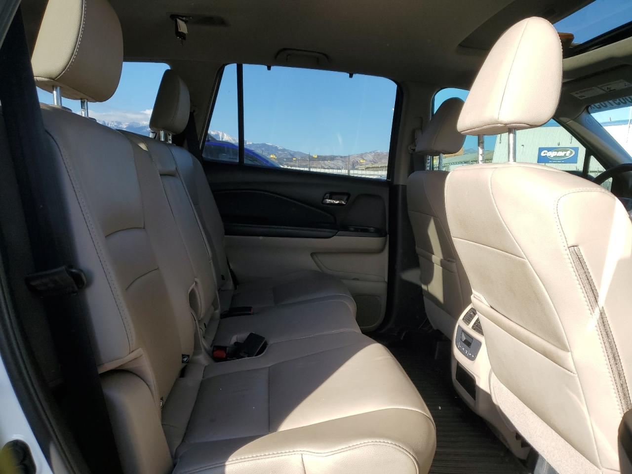 2019 Honda Pilot - Image 11