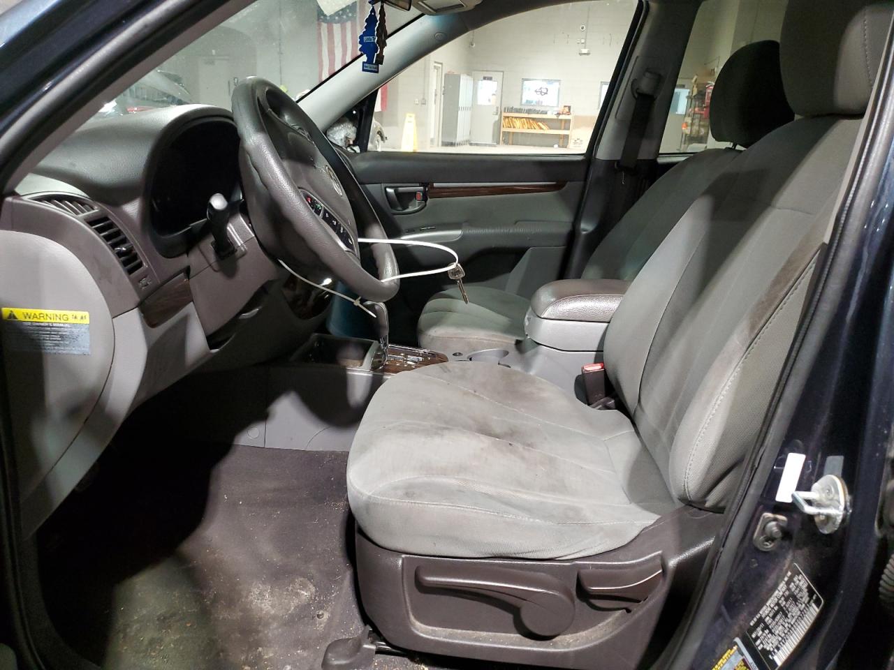 2011 Hyundai Santa Fe - Image 7