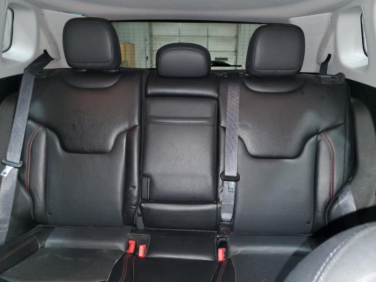 2017 Jeep Compass - Image 10