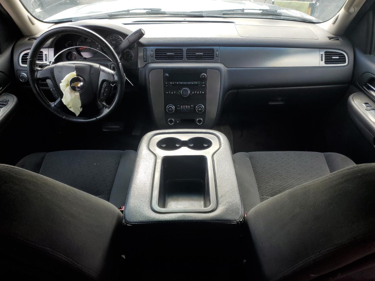 2007 Chevrolet Tahoe - Image 8