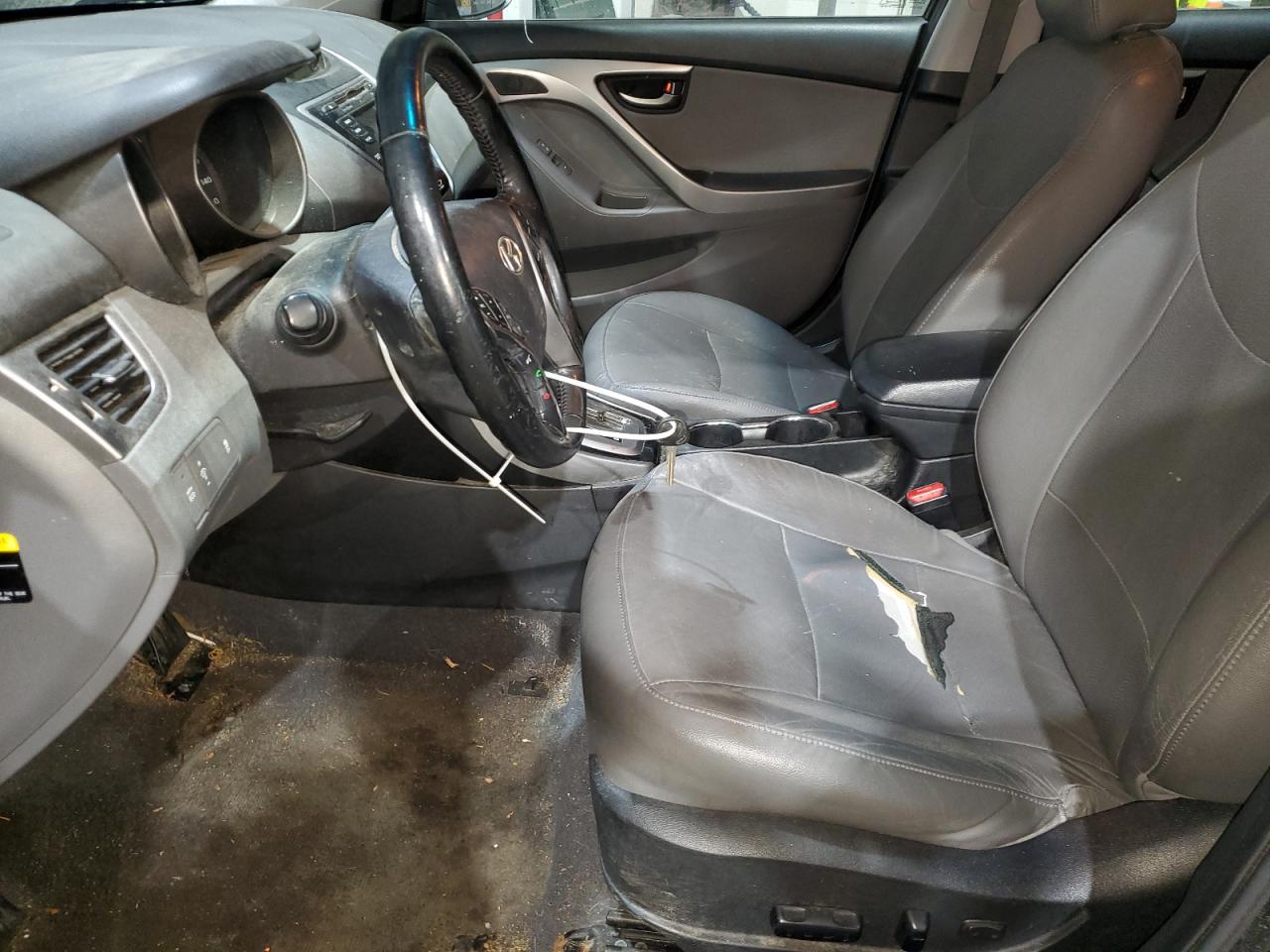 2013 Hyundai Elantra - Image 7