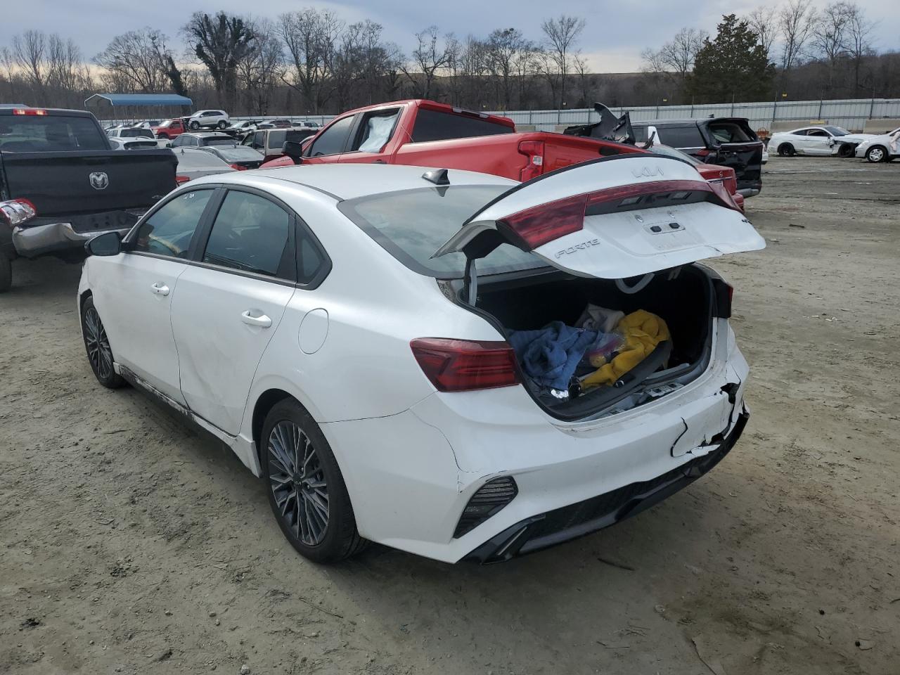 2023 Kia Forte - Image 2