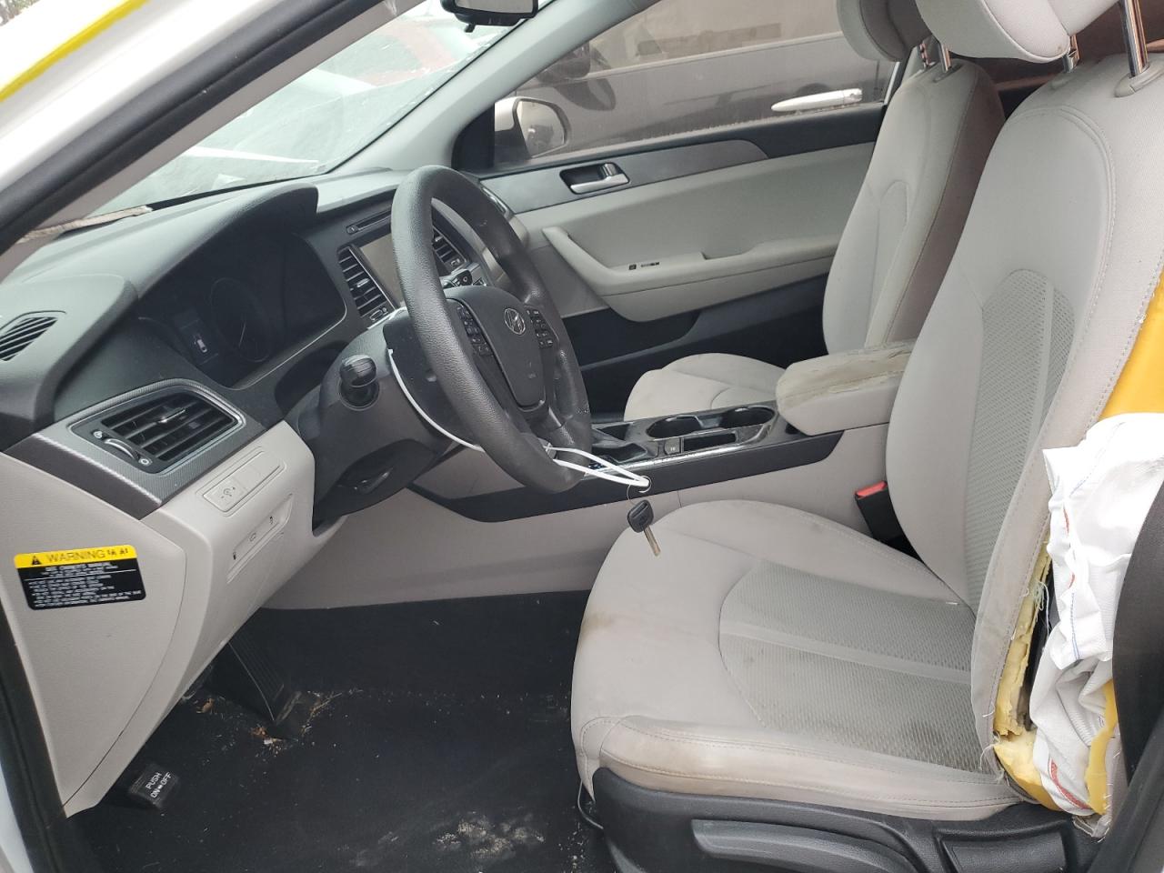 2016 Hyundai Sonata - Image 7