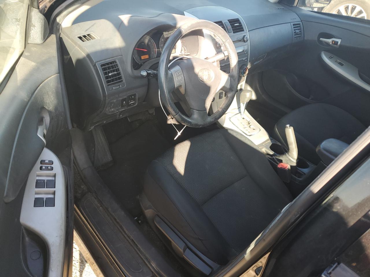 2010 Toyota Corolla - Image 8