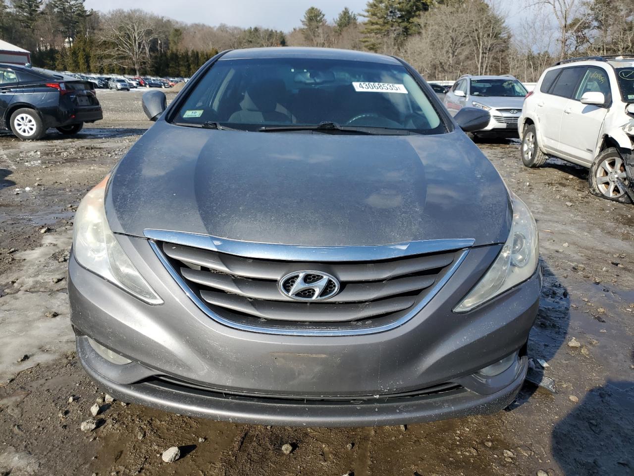 2013 Hyundai Sonata - Image 5