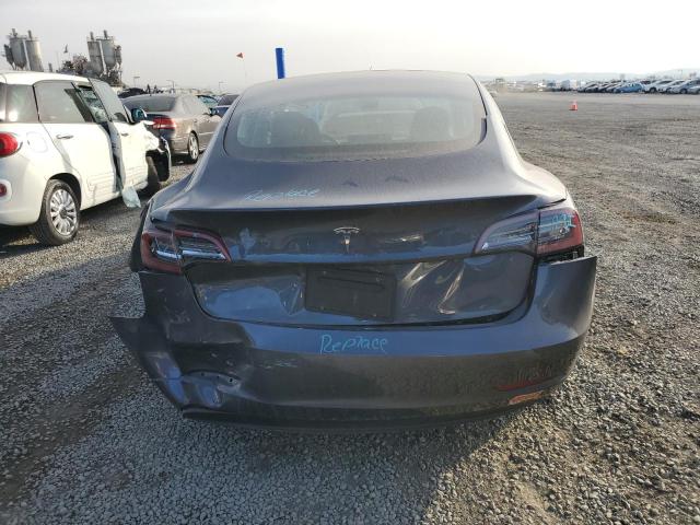  TESLA MODEL 3 2020 Сріблястий