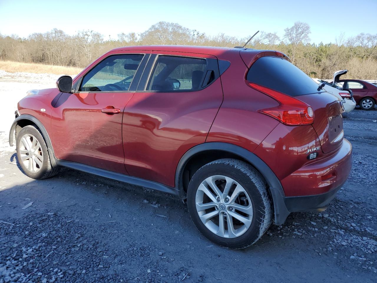 2014 Nissan Juke - Image 2