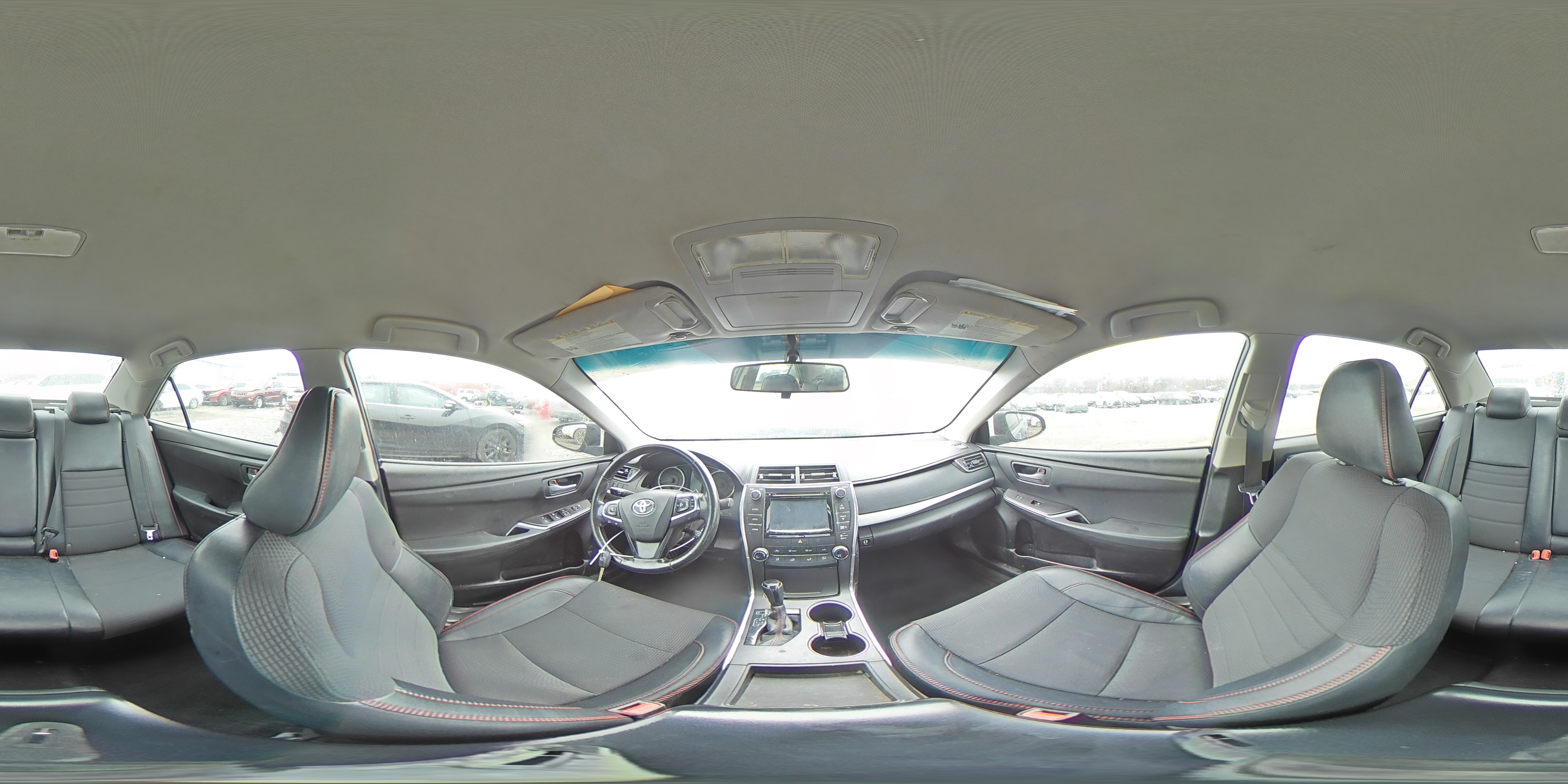 2016 Toyota Camry - Image 14