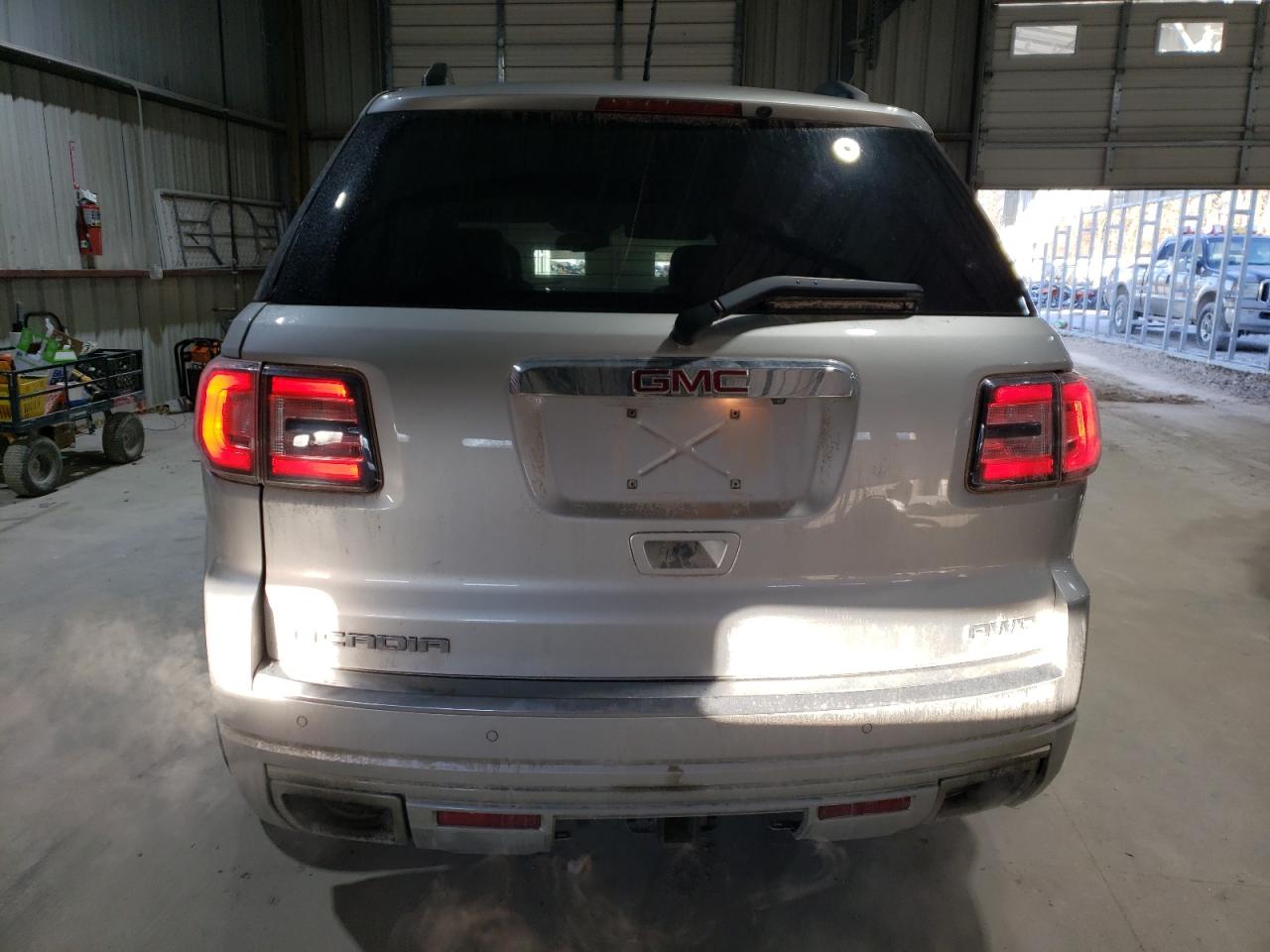 2014 GMC Acadia - Image 6
