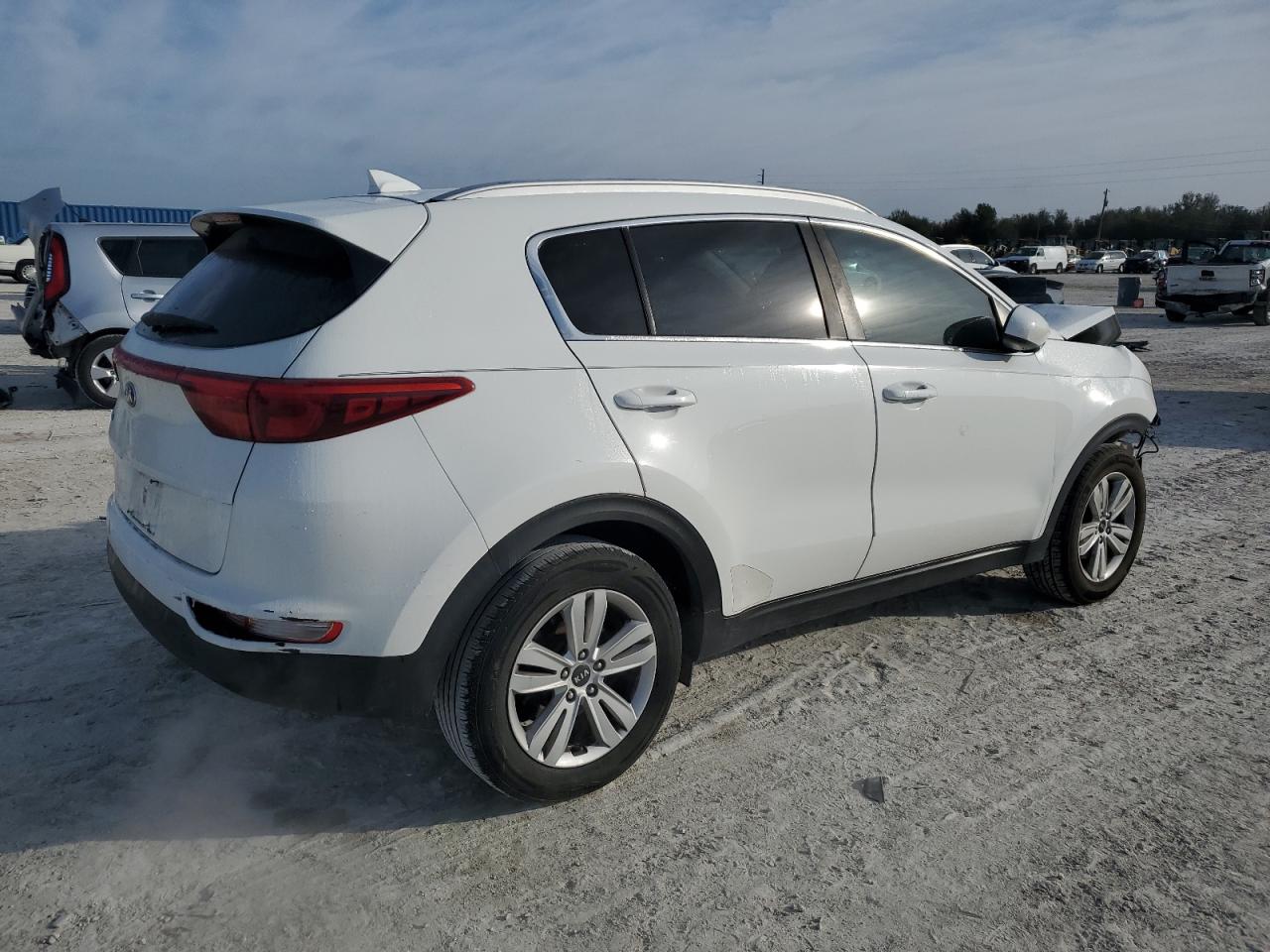 2018 Kia Sportage - Image 3
