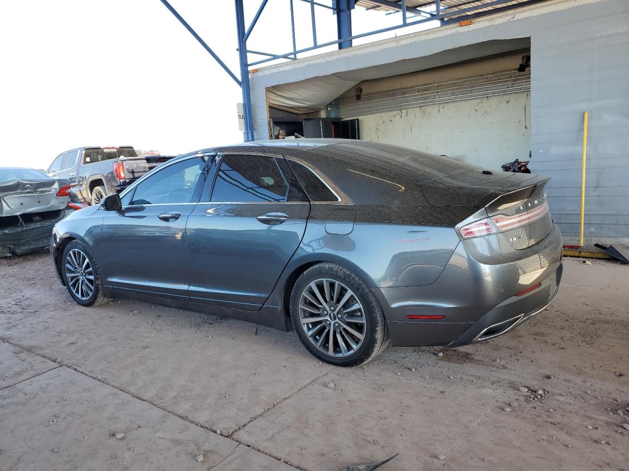 2017 Lincoln MKZ - Image 2