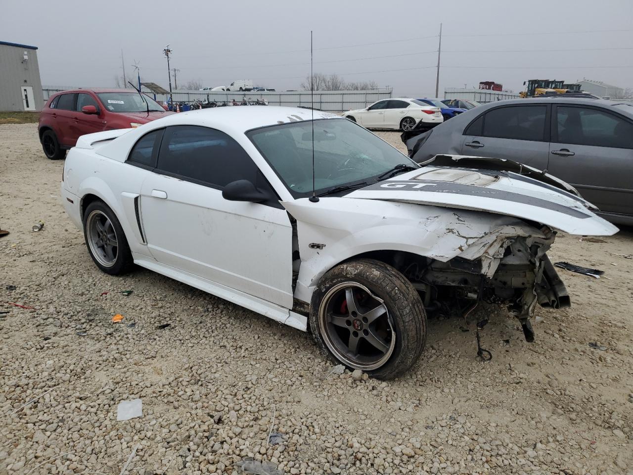 2000 Ford Mustang - Image 4