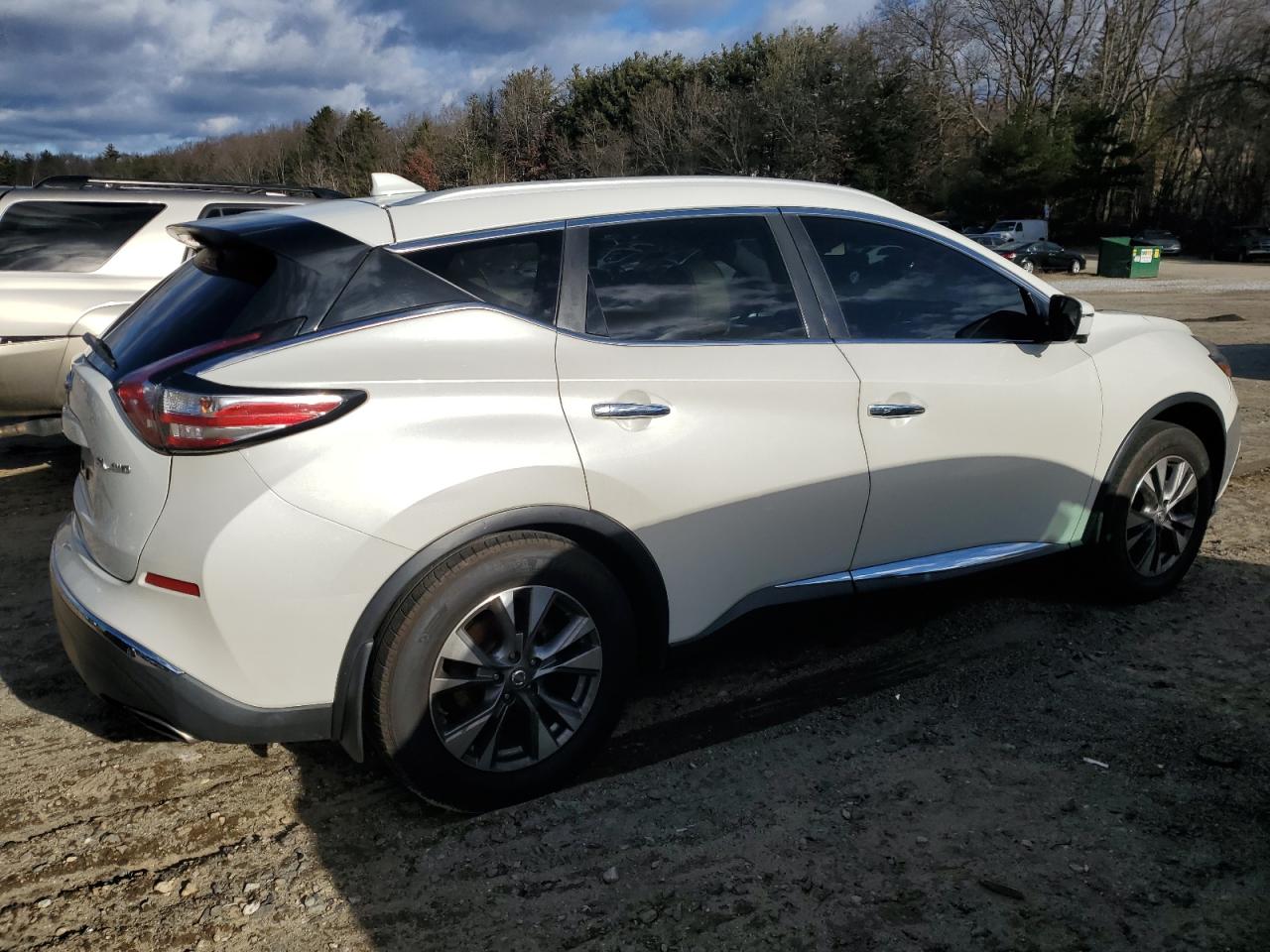 2018 Nissan Murano - Image 3