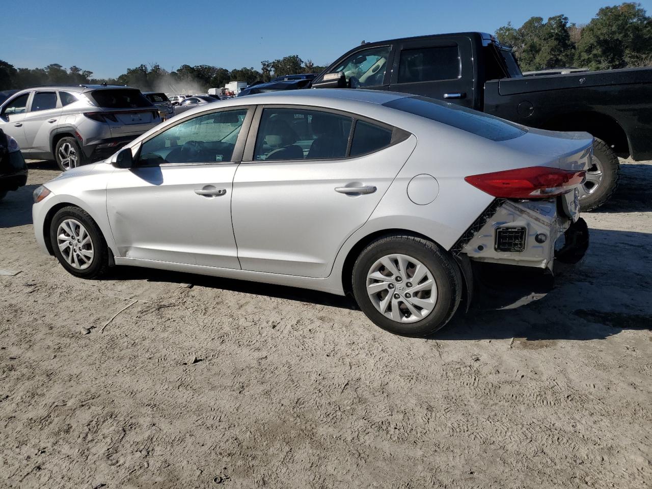 VIN 5NPD74LF1JH294808 2018 HYUNDAI ELANTRA no.2