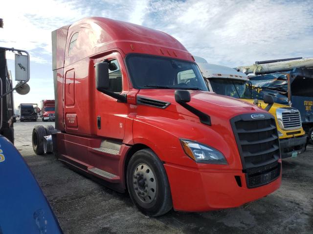 2020 Freightliner Cascadia 126 