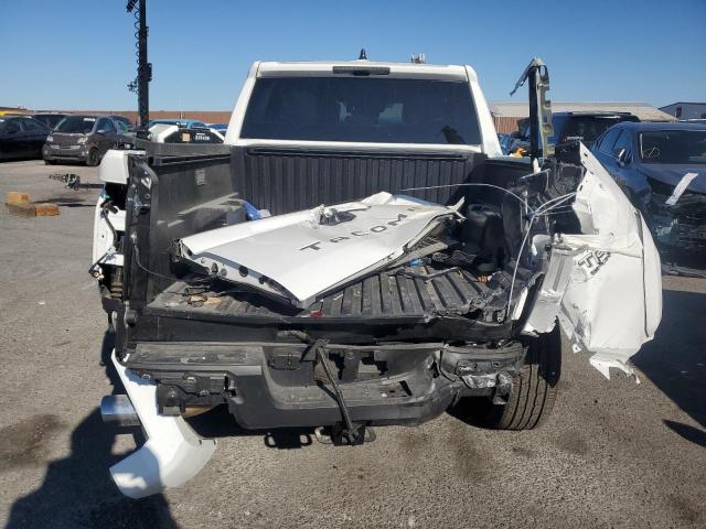  TOYOTA TACOMA 2024 White