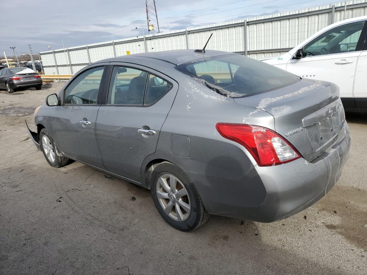 2012 Nissan Versa - Image 2