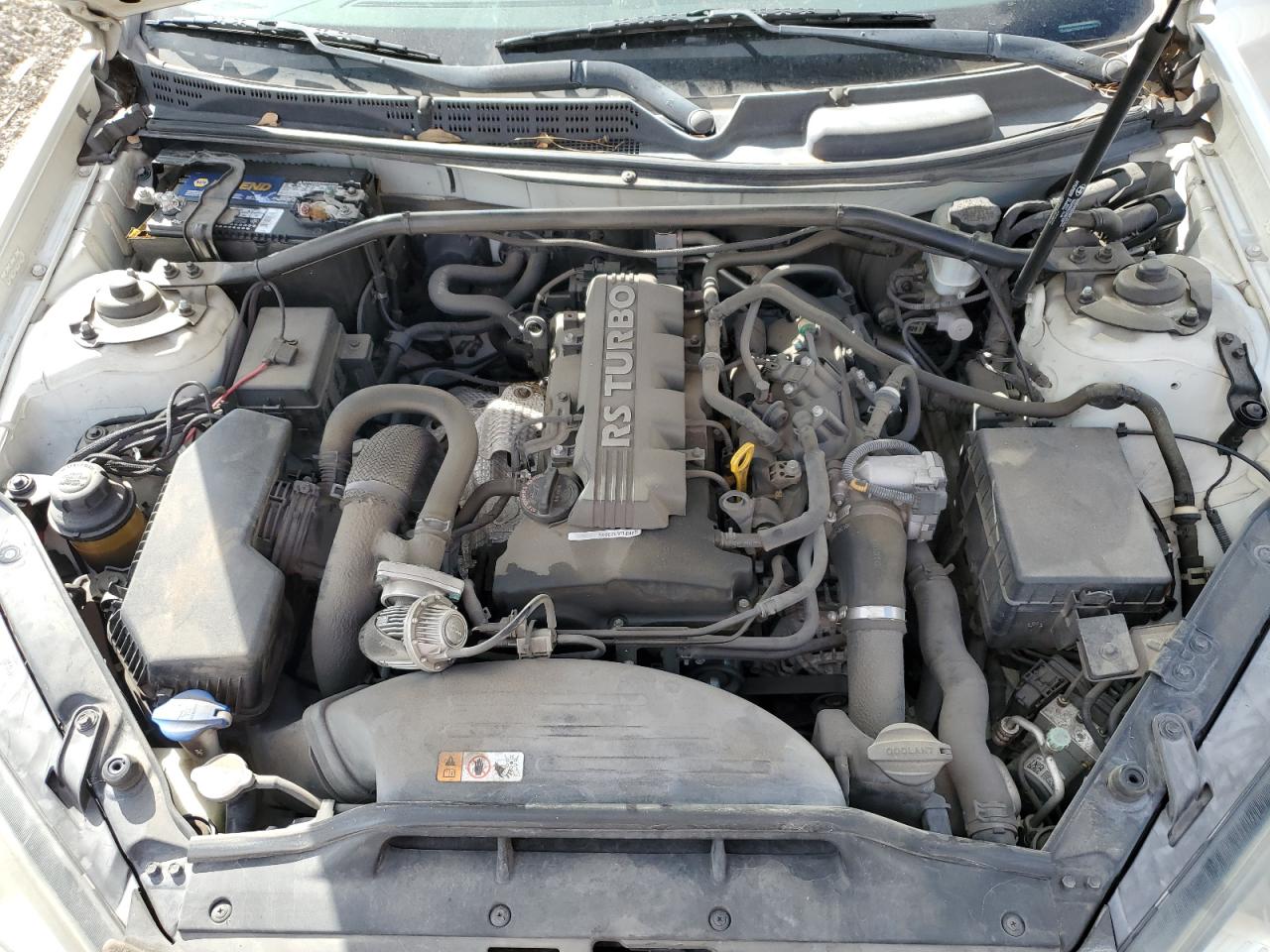 2013 Hyundai Genesis - Image 11