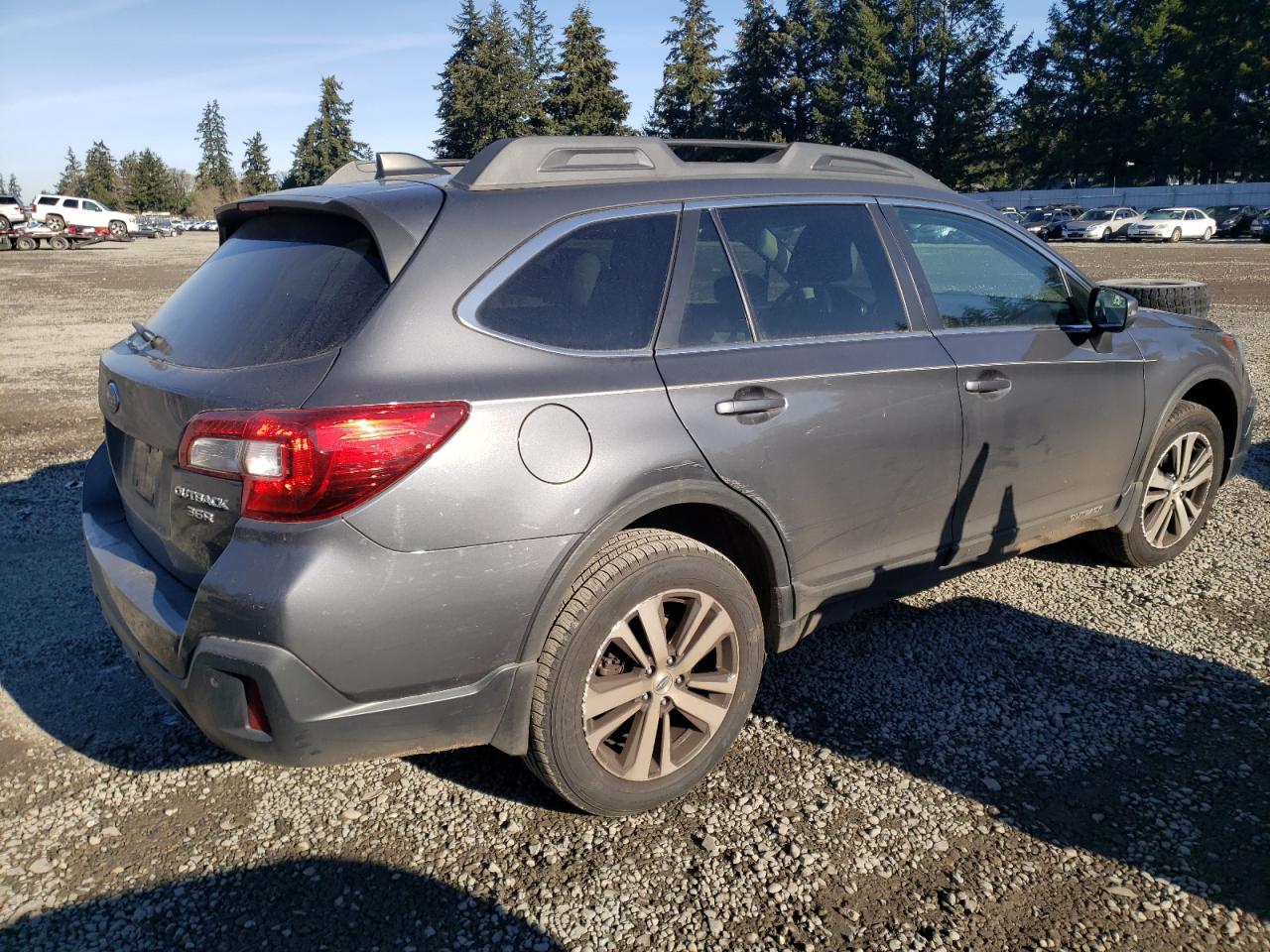 2018 Subaru Outback - Image 3