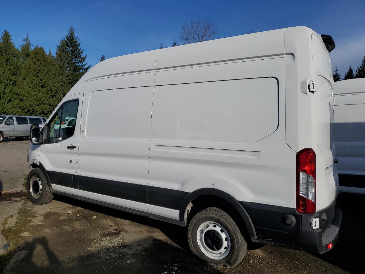 2022 Ford Transit - Image 2