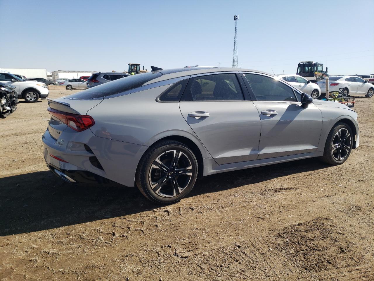 2021 Kia K5 - Image 3