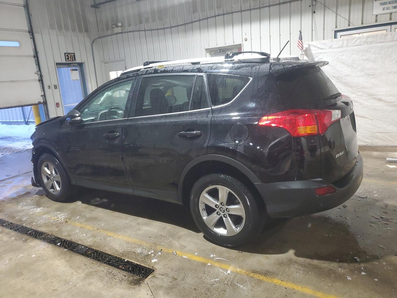 2015 Toyota RAV 4 - Image 2